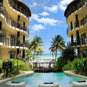 Hotel El Taj Oceanfront And Beachside Playa del Carmen